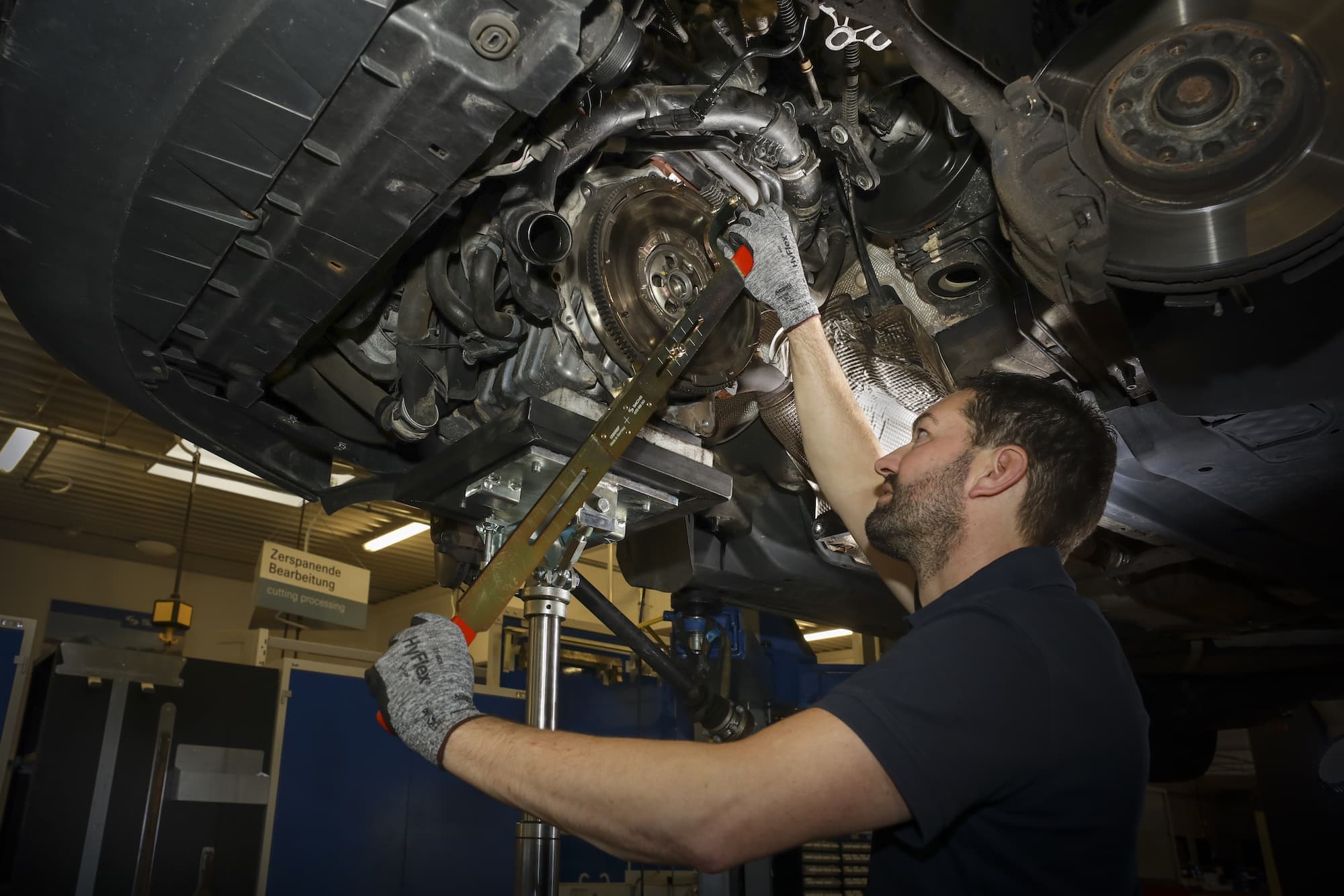 Gearbox Gurus specialist working on an automatic gearbox